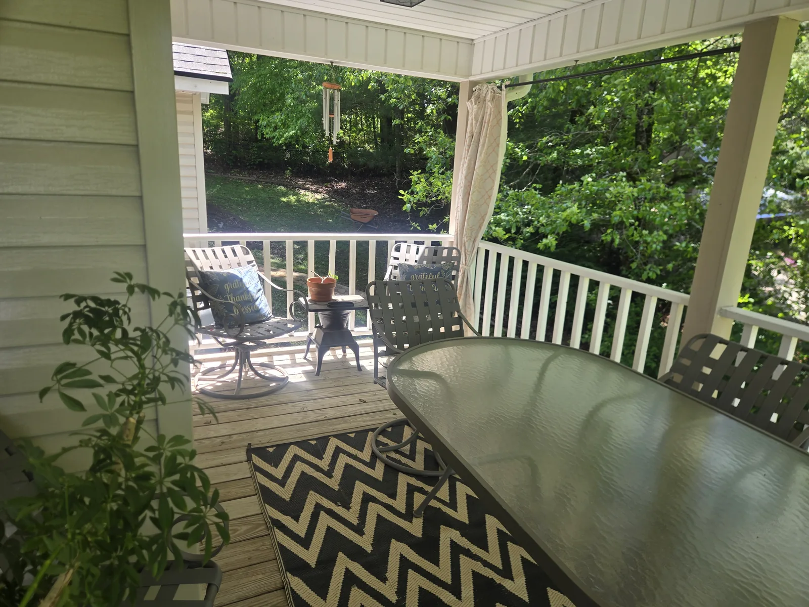 Exterior porch before cable railing installation